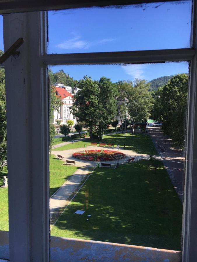 Stary Dom Zdrojowy Hotel Krynica Zdroj Eksteriør billede
