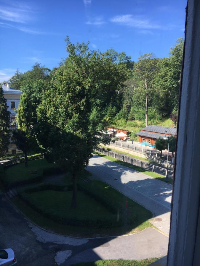 Stary Dom Zdrojowy Hotel Krynica Zdroj Eksteriør billede