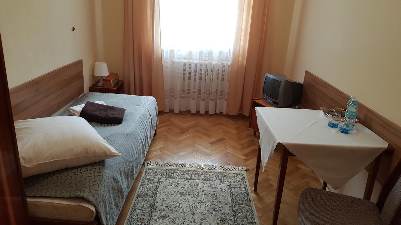 Stary Dom Zdrojowy Hotel Krynica Zdroj Eksteriør billede