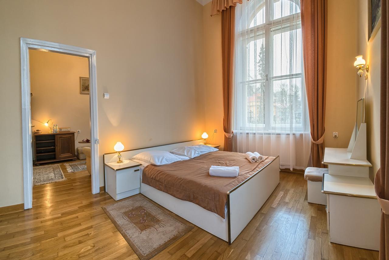 Stary Dom Zdrojowy Hotel Krynica Zdroj Eksteriør billede