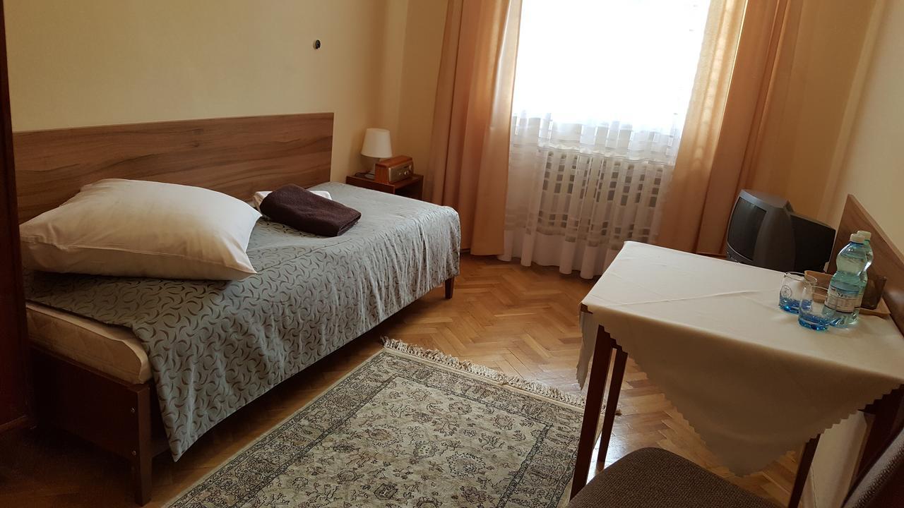 Stary Dom Zdrojowy Hotel Krynica Zdroj Eksteriør billede