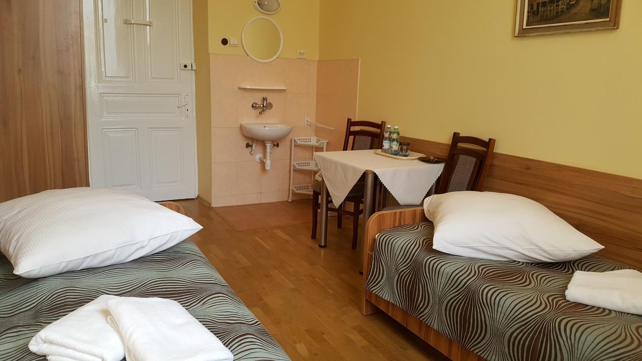 Stary Dom Zdrojowy Hotel Krynica Zdroj Eksteriør billede